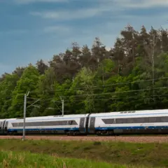 Czy Pendolino jedzie do Kołobrzegu? Sprawdź dostępność i rozkład!