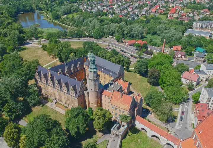Atrakcje Oleśnica: Odkryj najciekawsze miejsca, które musisz zobaczyć