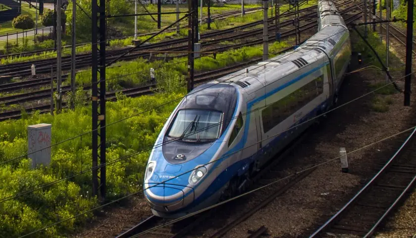 Gdzie kupić bilet na Pendolino? Poznaj najlepsze opcje zakupu