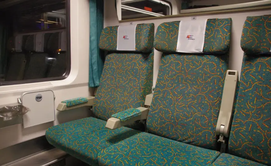Jak wybrać miejsce w PKP Intercity? Przewodnik po wagonach IC