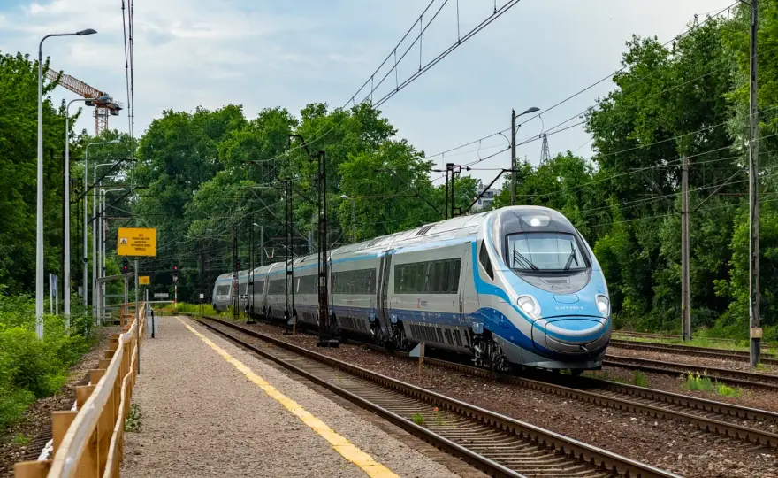 Ile Pendolino w Polsce? Poznaj serię ED250 i trasy
