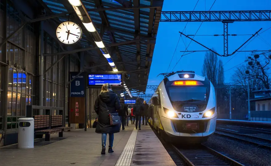Koleje Dolnośląskie: Rozkład, Bilety i Trasy Twój Przewodnik