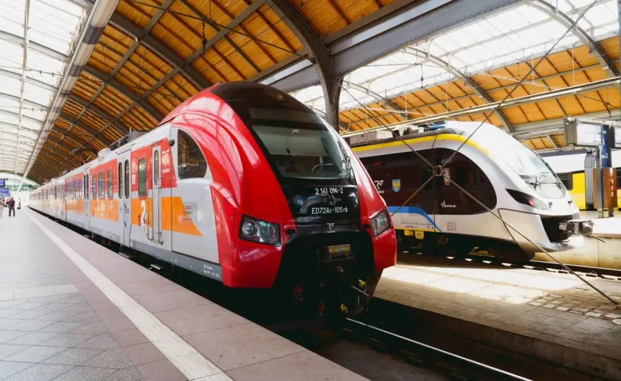 Wrocław Główny: Twój przewodnik po podróżach pociągiem