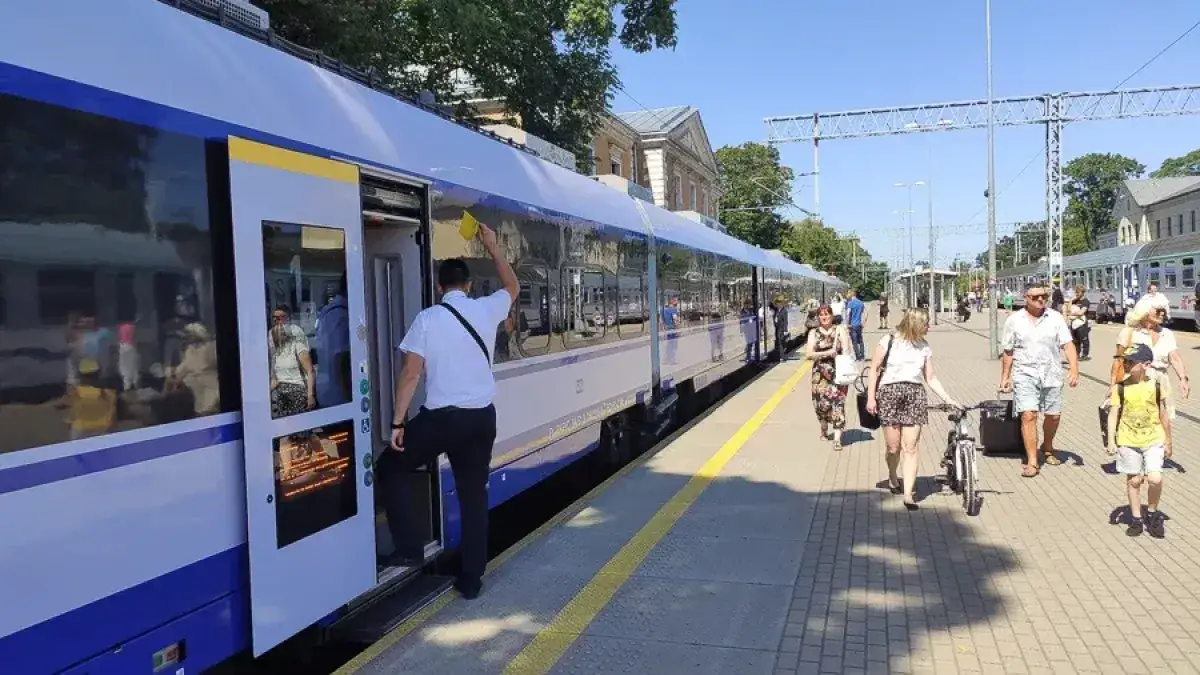Zdjęcie Gdzie kupić bilet na Pendolino? Poznaj najlepsze opcje zakupu
